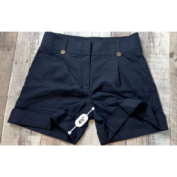 Diane Von Furstenberg Cuffed Mid Rise Pleated Navy Wool Shorts sz 4 Modern - Picture 6 of 12